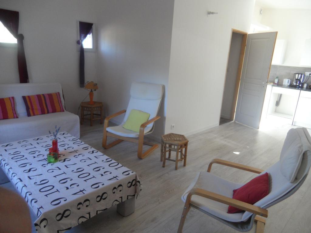 Mas Vincent Apartman La Fare-les-Oliviers Kültér fotó